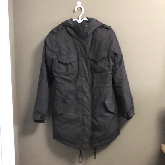 Aritzia Community Paradigm winter jacket - Picture 3 of 15